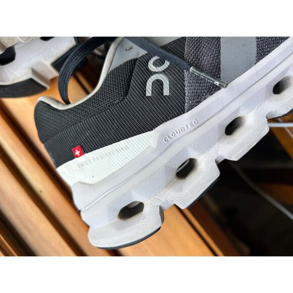 On Running Cloudrunner Black Gray Running Shoes Sneakers Womens 7.5 - Picture 5 of 9